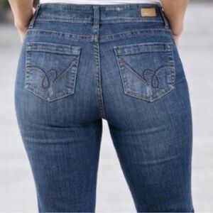 Refuge Lowrise 70's Whisker
Faded Denim Straight Leg
Bootcut Western Jean (11R)